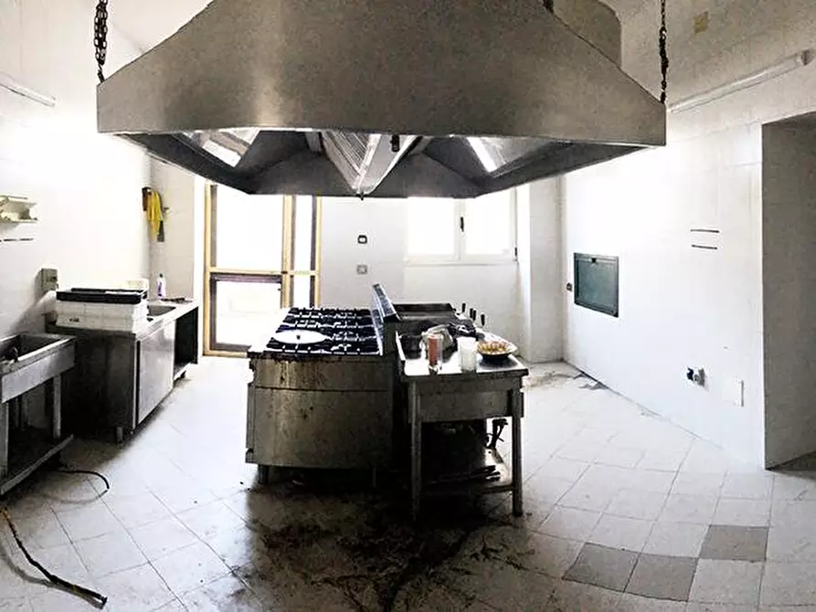 Immagine 26 di Albergo/B&B/Residence in vendita  in Via Villa snc a Liberi