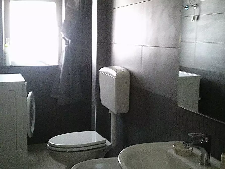 Immagine 9 di Abitazione tipica in affitto  in Via Alloro 29 a Catania