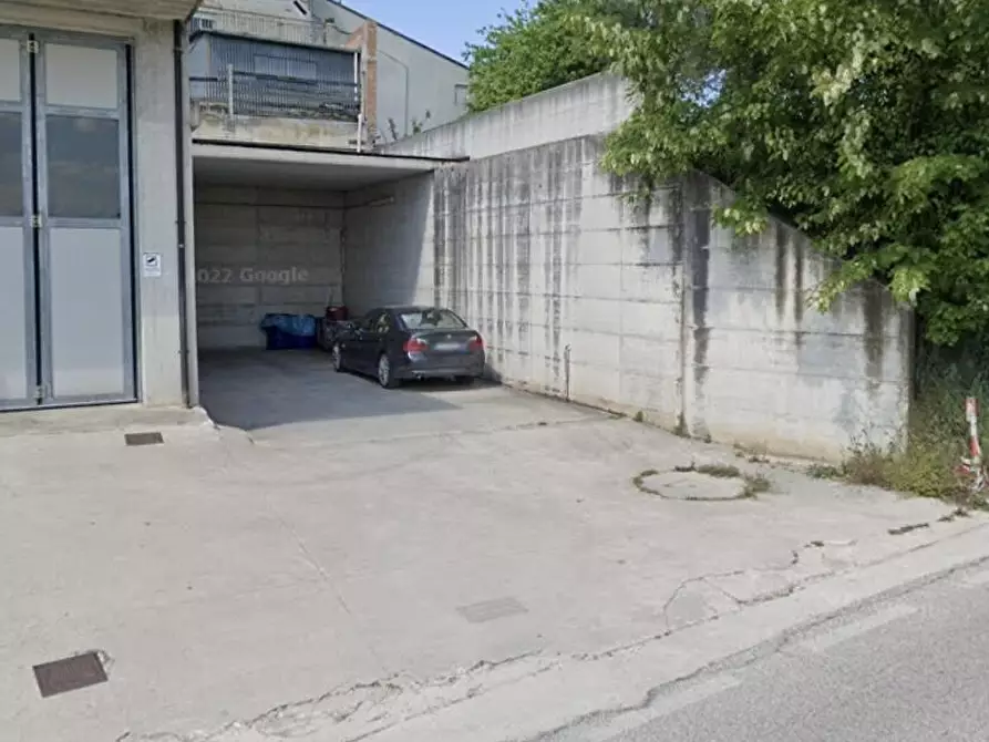 Immagine 2 di Attività artigianale in vendita  in Via Faleriense a monte 1 a Falerone