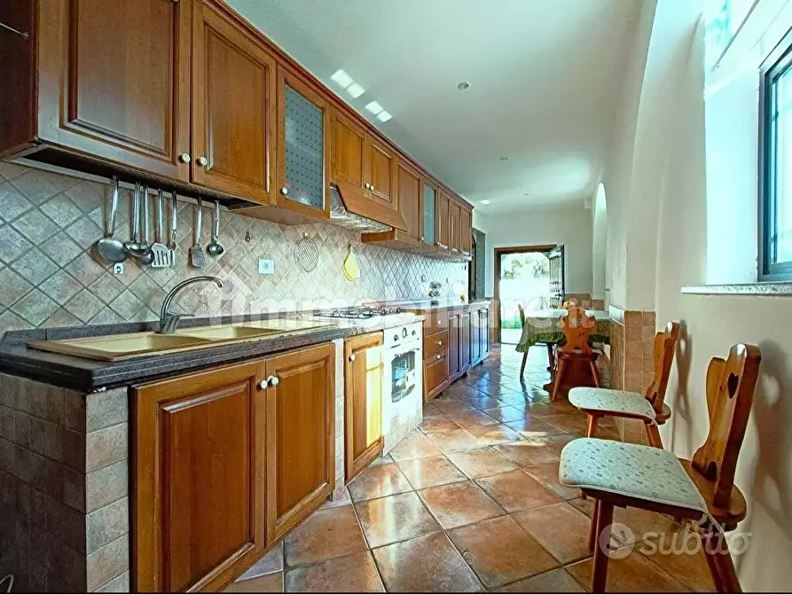 Immagine 2 di Villa in affitto  in Via del Parco 6 a Ardea