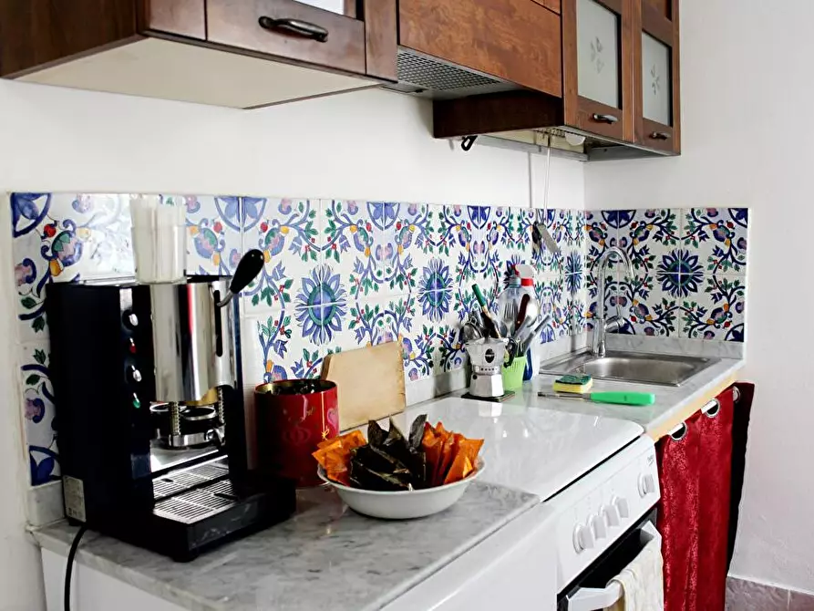 Immagine 16 di Camera in affitto  in Via Argenteria  19 a Palermo