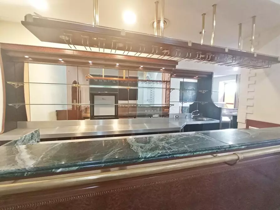 Immagine 9 di Bar / Ristorante in vendita  in Via Carlo Felice 5 a Sassari