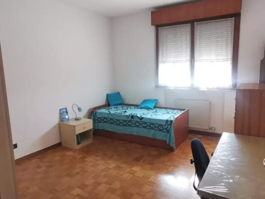 Immagine 2 di Camera in affitto  a Padova