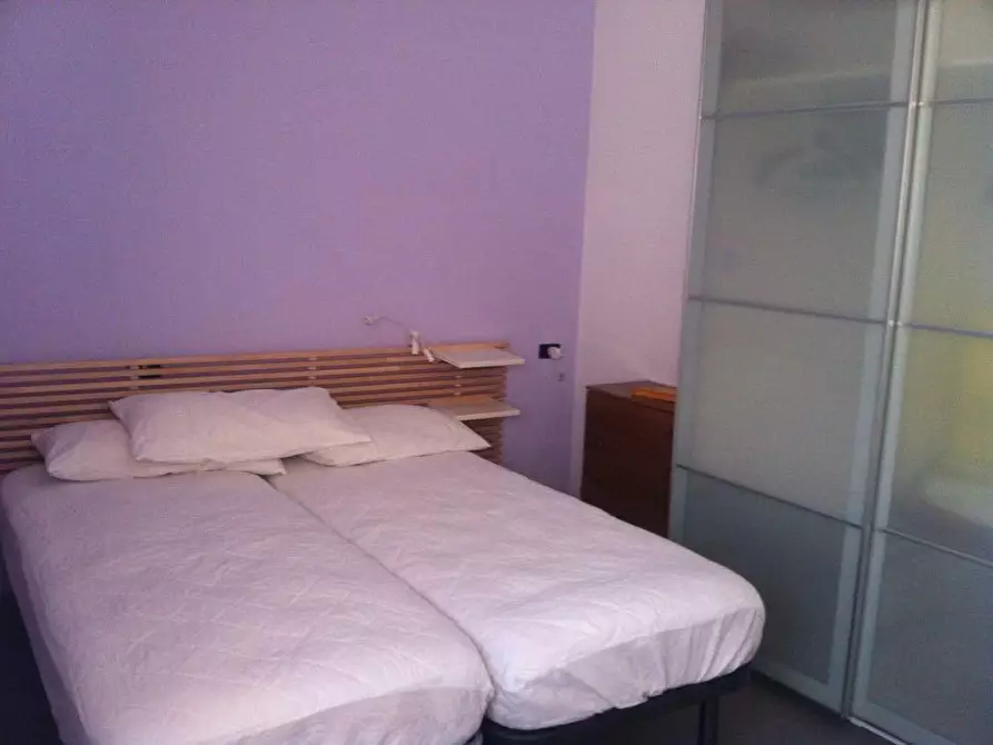 Immagine 5 di Camera in affitto  in Via Lucania  52 a Pescara