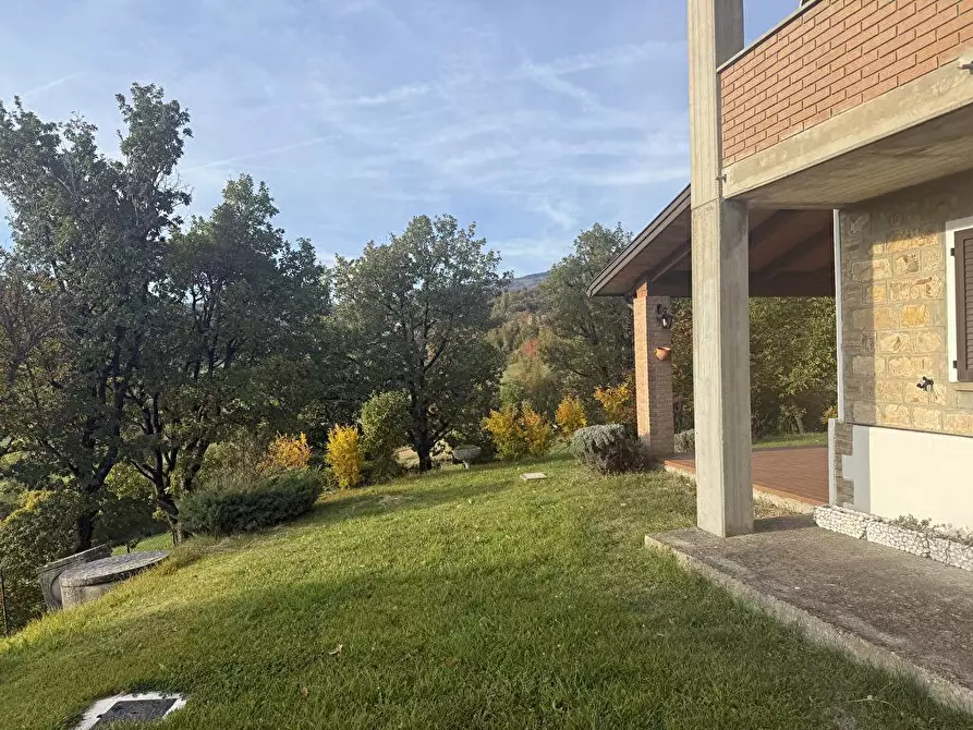 Immagine 18 di Casa indipendente in vendita  a Tizzano Val Parma