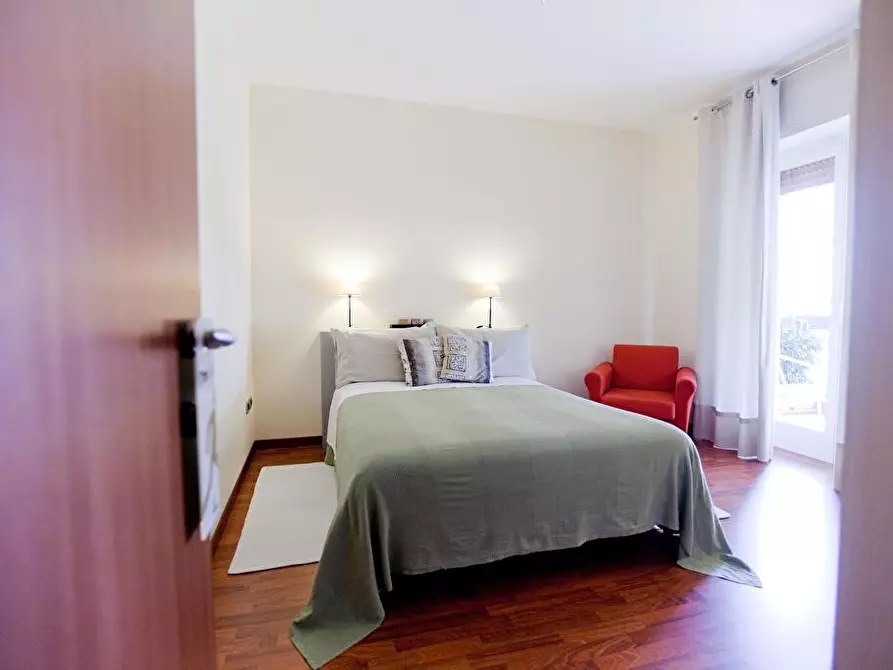 Immagine 2 di Stanza singola in affitto  in Via Mario Pomilio 9 a Napoli