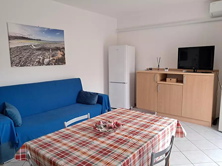 Immagine 5 di Appartamento in affitto  a Roseto Degli Abruzzi