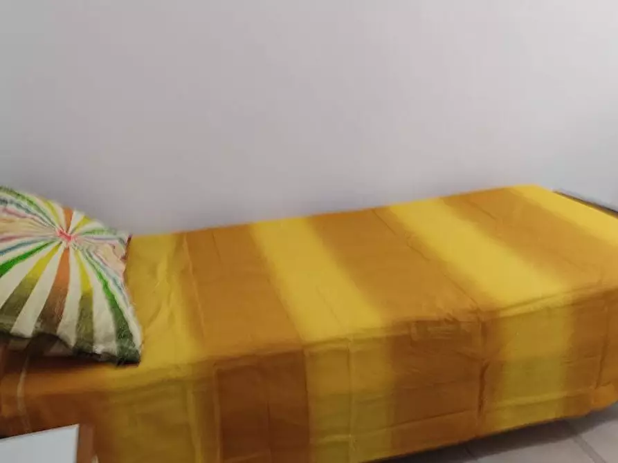 Immagine 1 di Stanza singola in affitto  in VIA NAPOLEONE I  15 a Verona