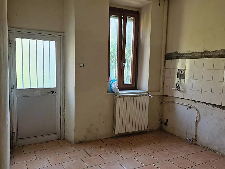 Immagine 2 di Abitazione tipica in vendita  in Via Marconi 10 a Palazzolo Vercellese