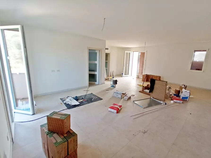 Immagine 8 di Villetta a schiera in vendita  in Via Milano snc a Sassari