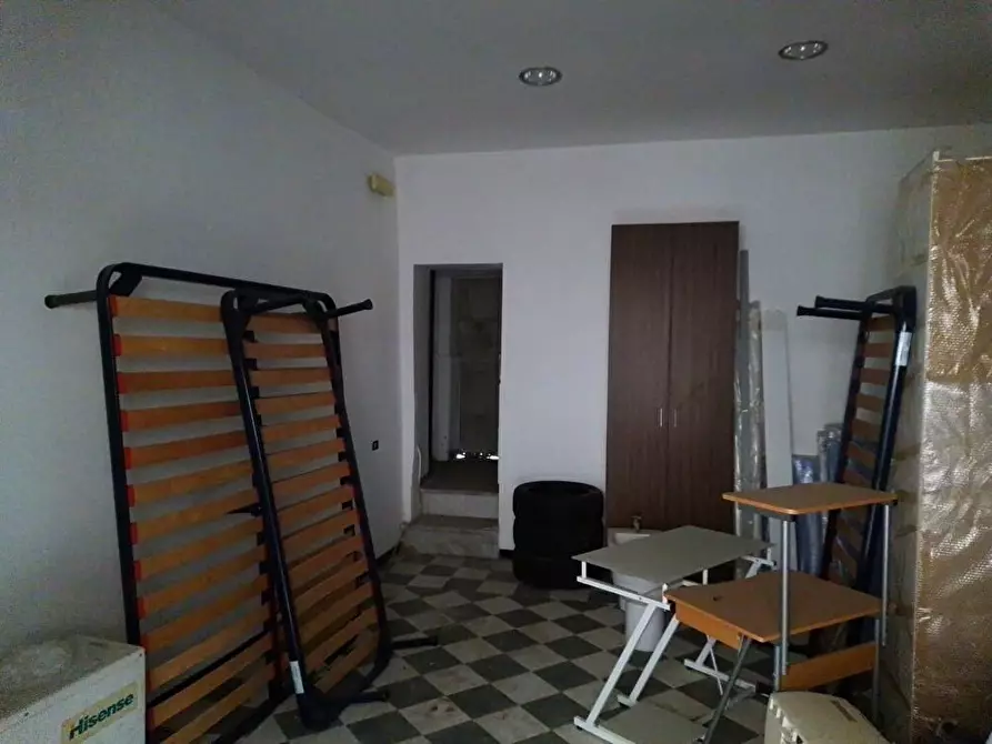 Immagine 5 di Deposito in vendita  in Via Duomo 101 a Sarno