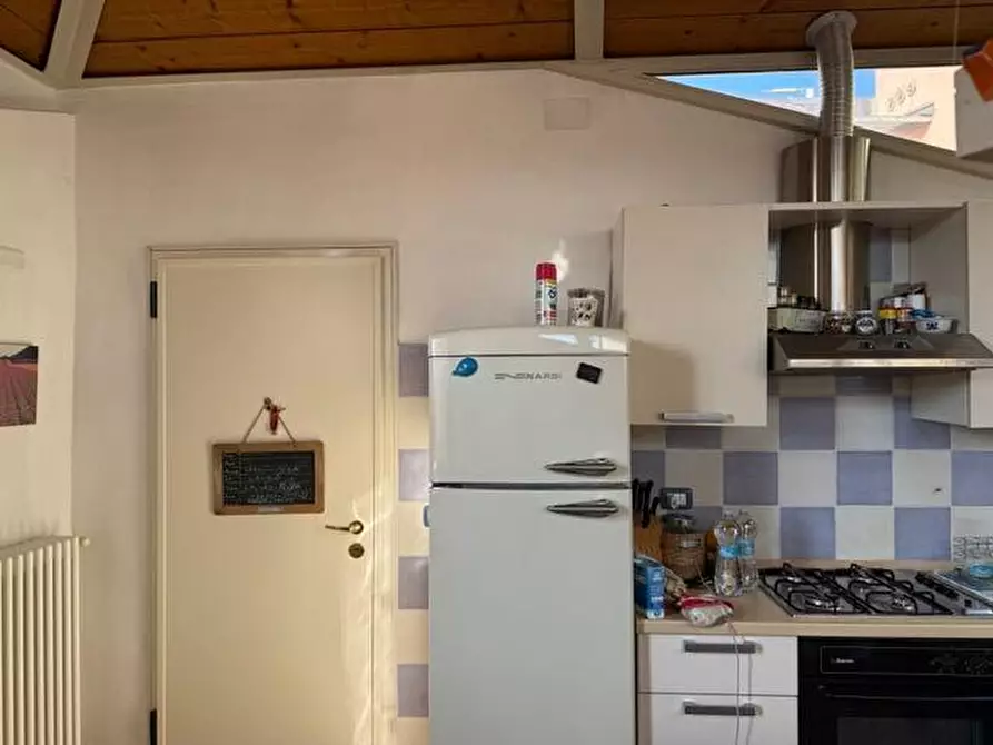 Immagine 2 di Appartamento in affitto  a Parma