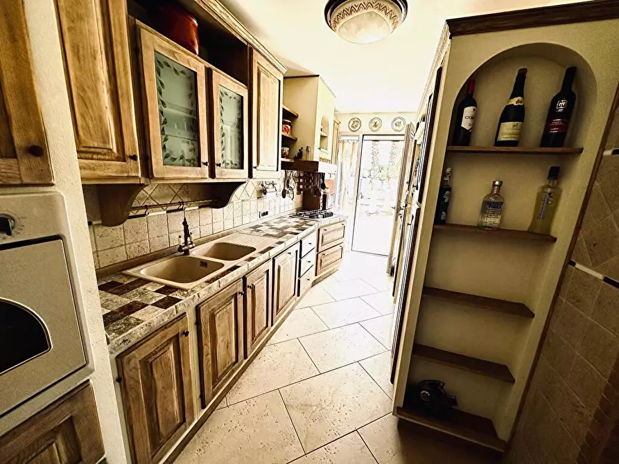 Immagine 35 di Villa in vendita  in stradavicinale scorcialupi 6 a Maruggio