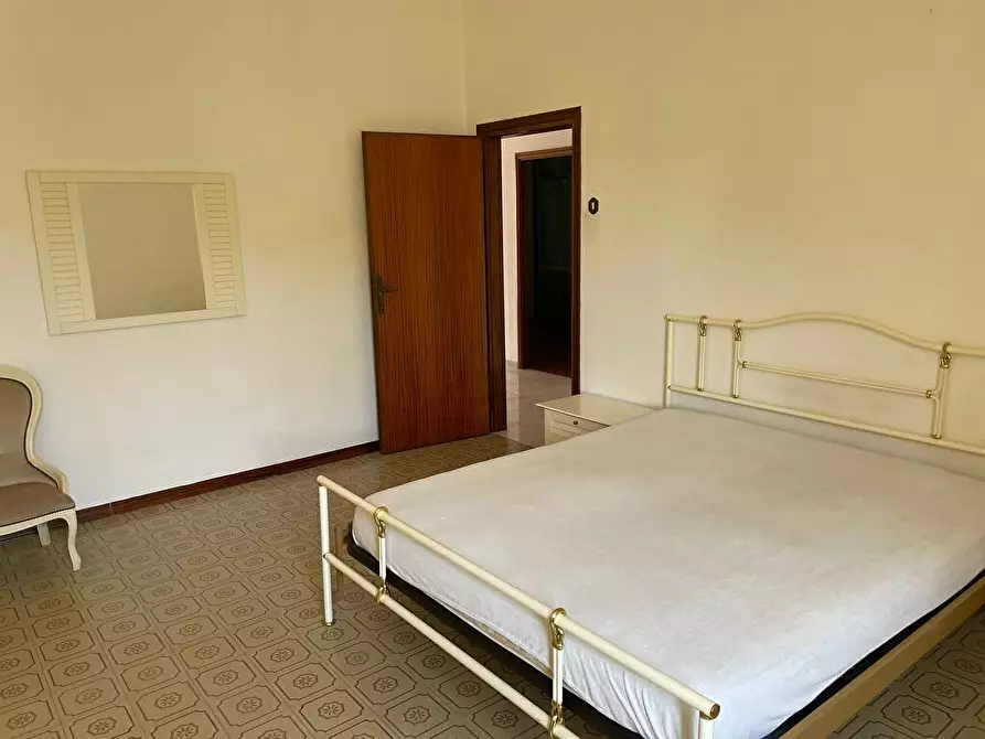 Immagine 5 di Appartamento in affitto  a Livorno