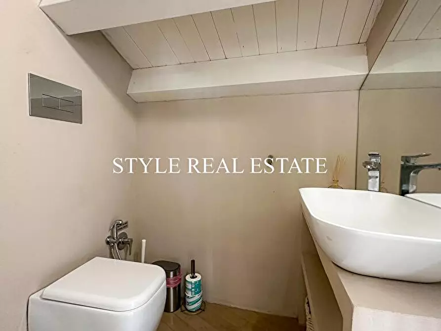 Immagine 11 di Appartamento in vendita  in Via delle Grazie 14 a Siracusa