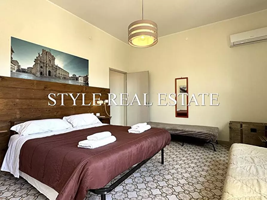 Immagine 16 di Appartamento in vendita  in VIA BAINSIZZA a Siracusa