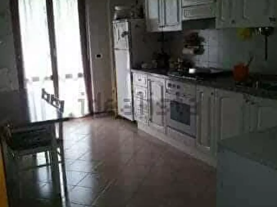 Immagine 4 di Appartamento in affitto  a Teramo