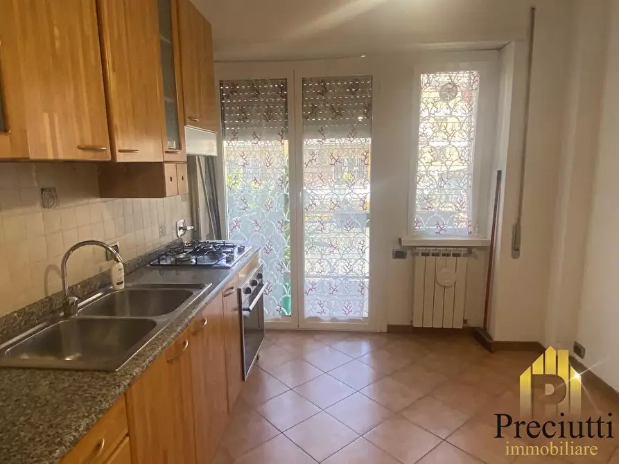 Immagine 8 di Appartamento in vendita  in VIA VINCENZO VELA 35 a Roma