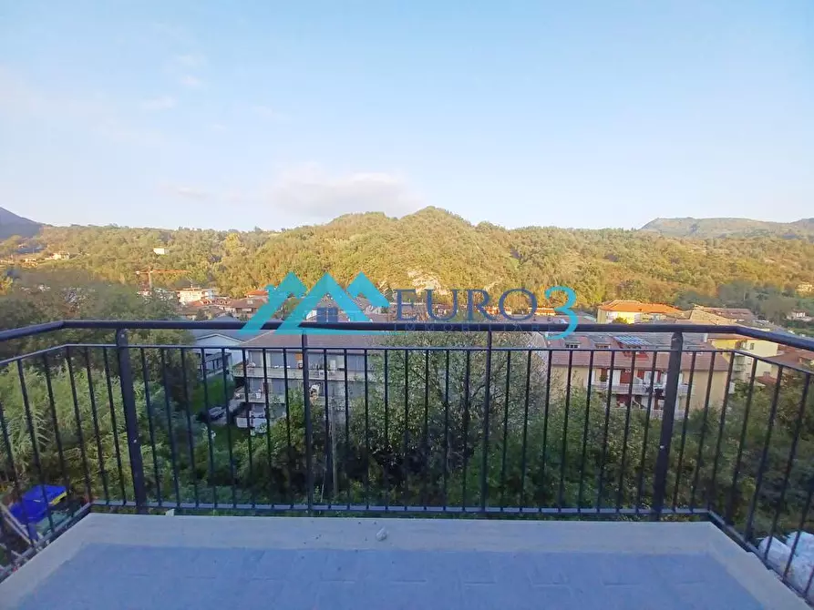 Immagine 2 di Appartamento in vendita  in VIA LEOPARDI 1 a Roccafluvione