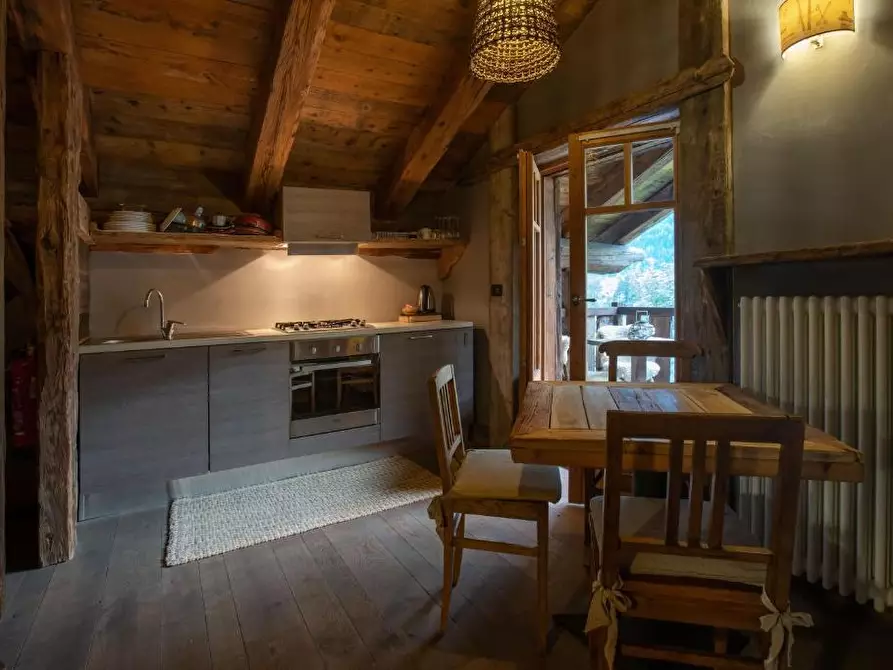 Immagine 5 di Chalet in affitto  in strada la palud 17 a Courmayeur