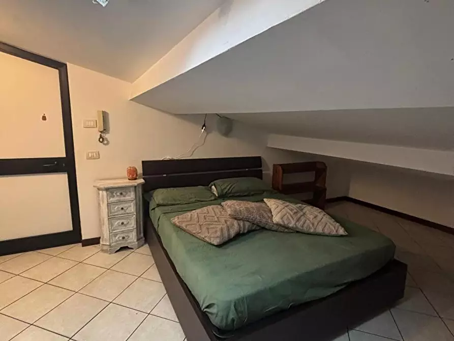 Immagine 1 di Mansarda in affitto  a Firenze