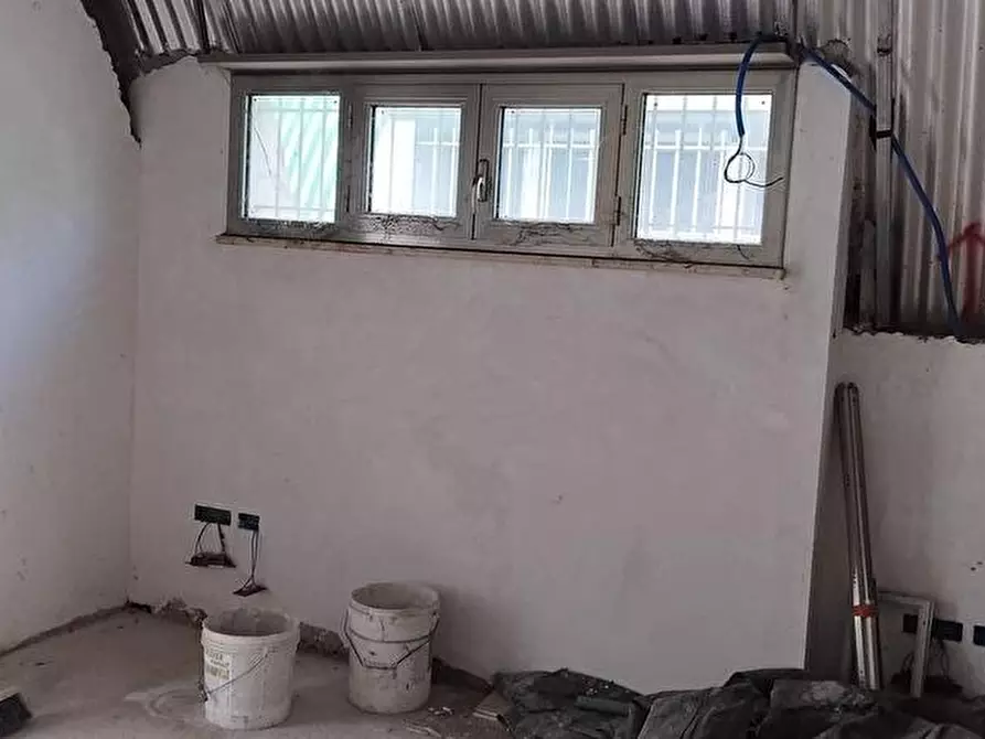 Immagine 6 di Locale commerciale in affitto  in Via Cicalesi 1 a Nocera Inferiore