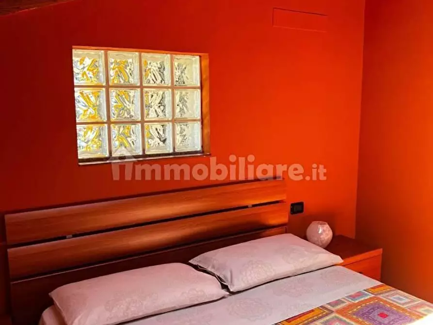 Immagine 3 di Appartamento in affitto  in via  campagna 18 a Leggiuno