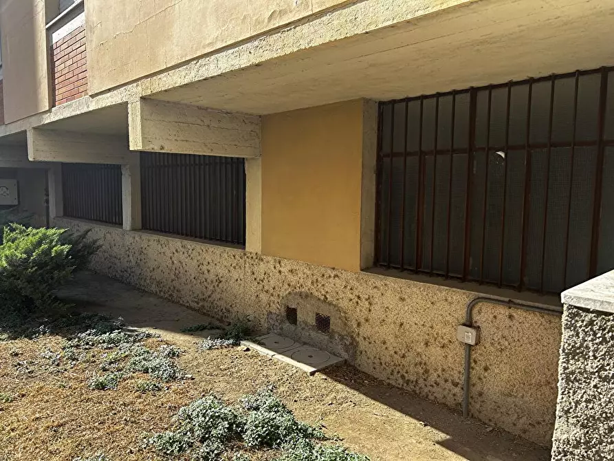 Immagine 4 di Magazzino in affitto  in VIA DELL'OSTERIA 84A a Firenze