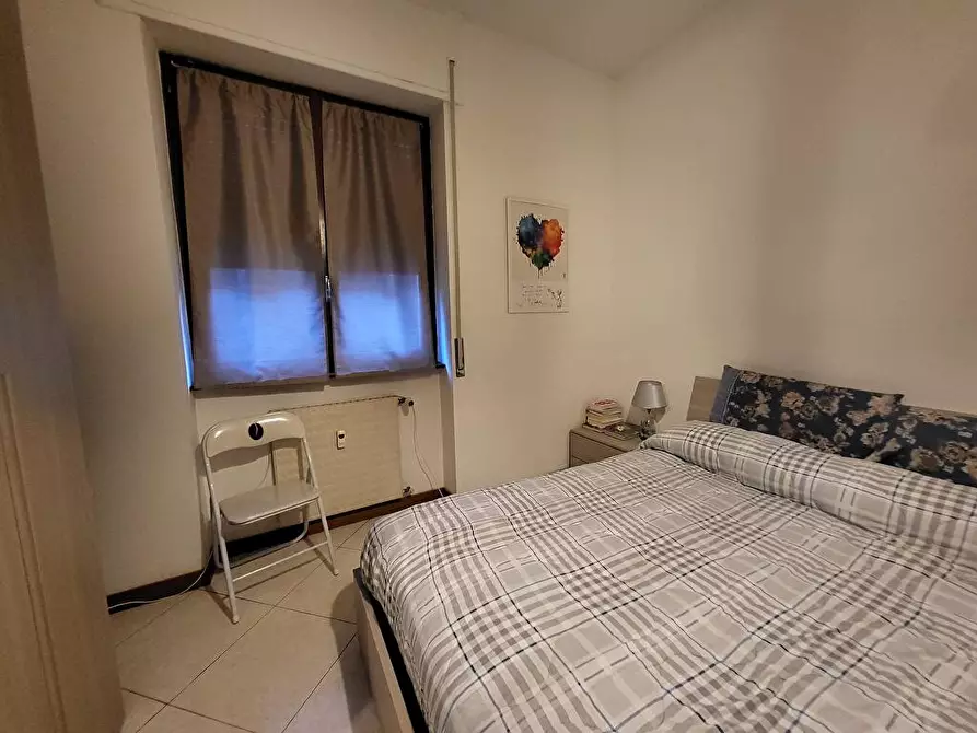 Immagine 9 di Abitazione tipica in affitto  in viale Massenzio Masia 20 a Como