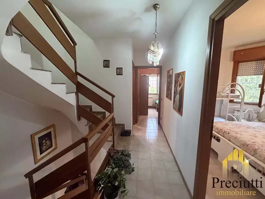 Immagine 24 di Villa in vendita  in VIA DELLA PINETA DI FREGENE 1 a Fiumicino
