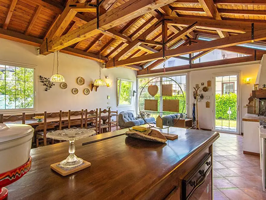 Immagine 31 di Villa in vendita  in Via Ugo Foscolo 9 a Vicenza