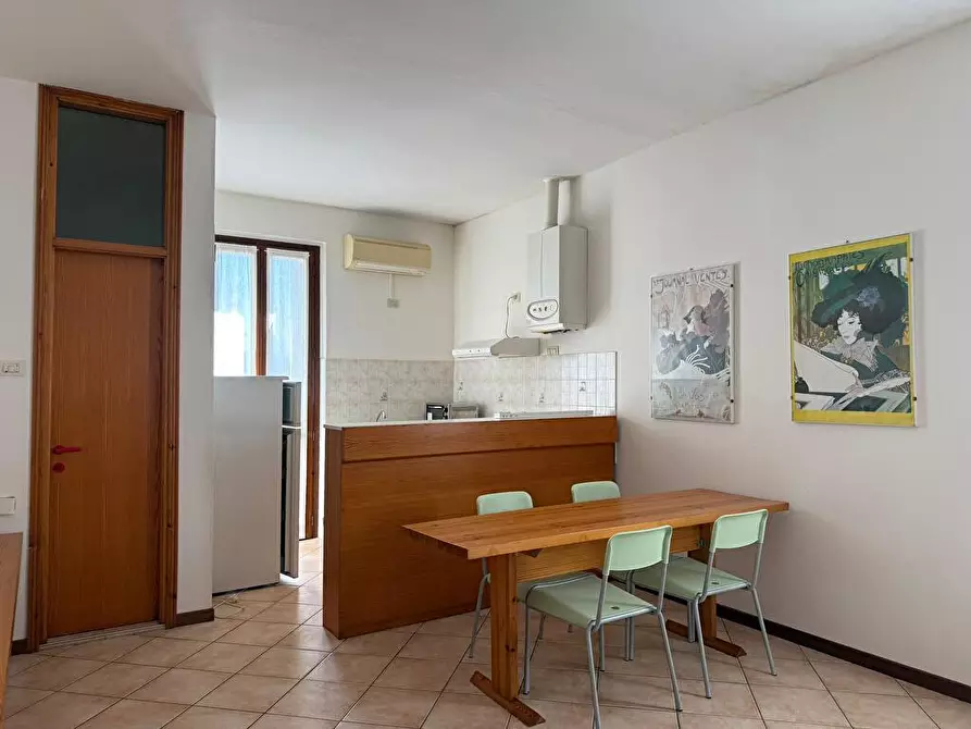 Immagine 1 di Appartamento in affitto  a Parma