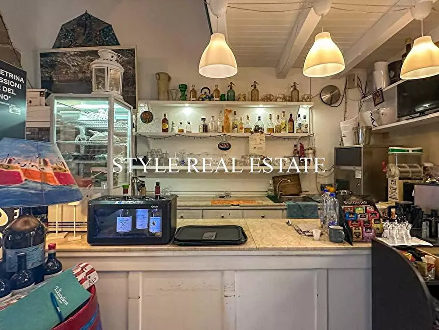 Immagine 9 di Bar / Ristorante in vendita  in Via Giuseppe Maria Capodieci 6 a Siracusa