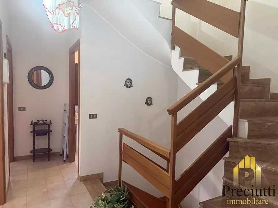 Immagine 27 di Villa in vendita  in VIA DELLA PINETA DI FREGENE 1 a Fiumicino