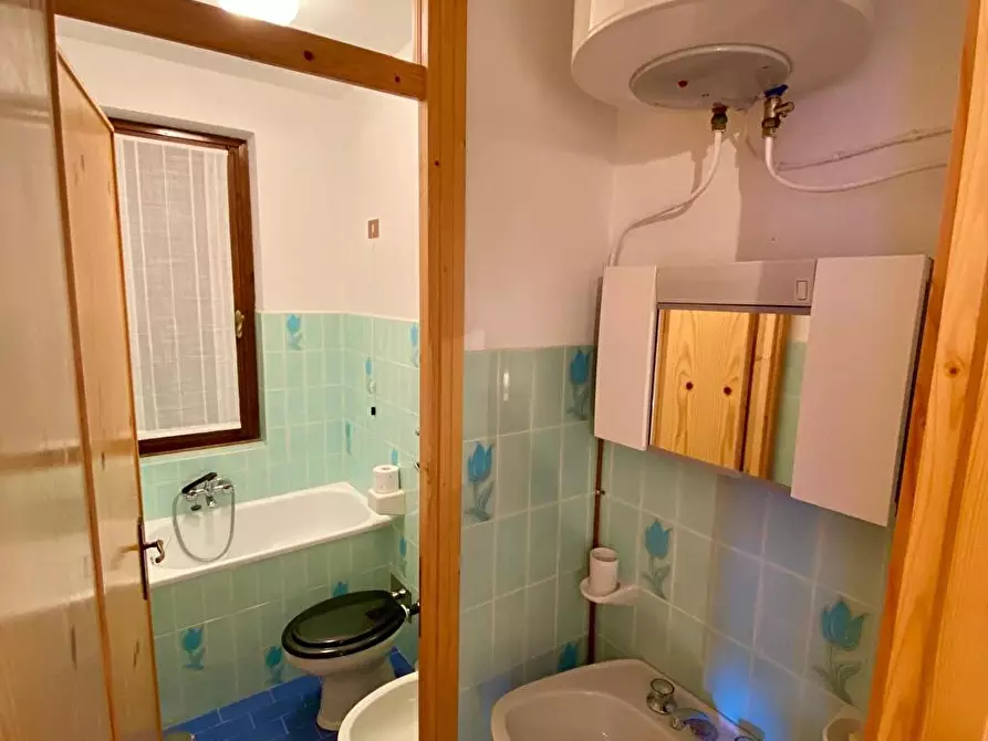 Immagine 11 di Abitazione tipica in vendita  in Strada vicinale  4 a Ferriere