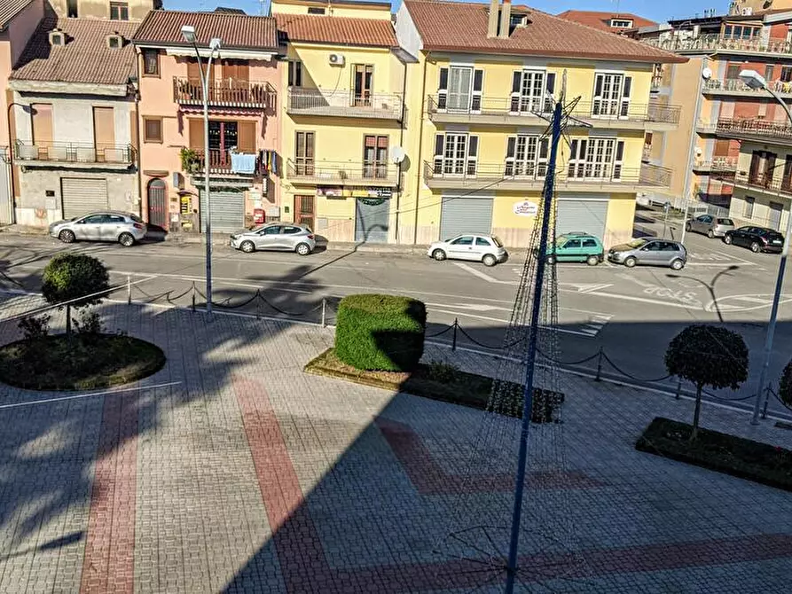 Immagine 7 di Appartamento in vendita  in Piazza De Gregorio 15 a San Giorgio Del Sannio