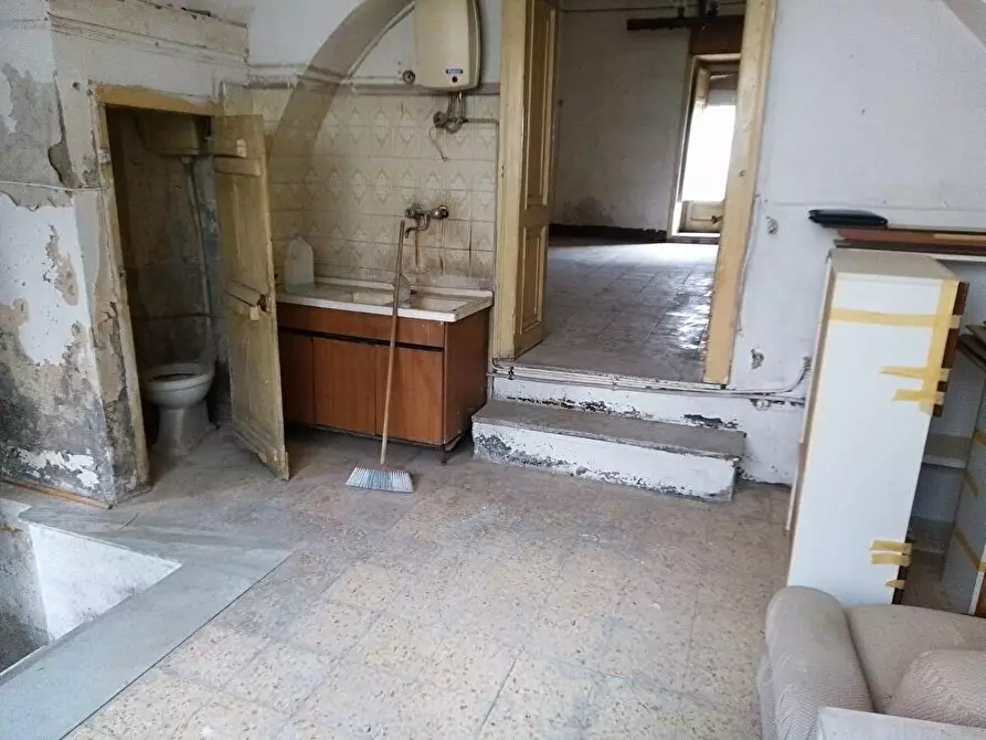 Immagine 4 di Casa semindipendente in vendita  in Via  Corso Umberto I 1 a Sarno