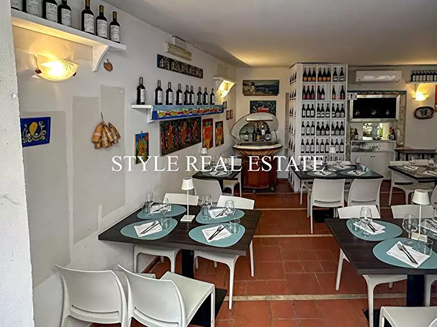 Immagine 6 di Bar / Ristorante in vendita  in Via Giuseppe Maria Capodieci 6 a Siracusa