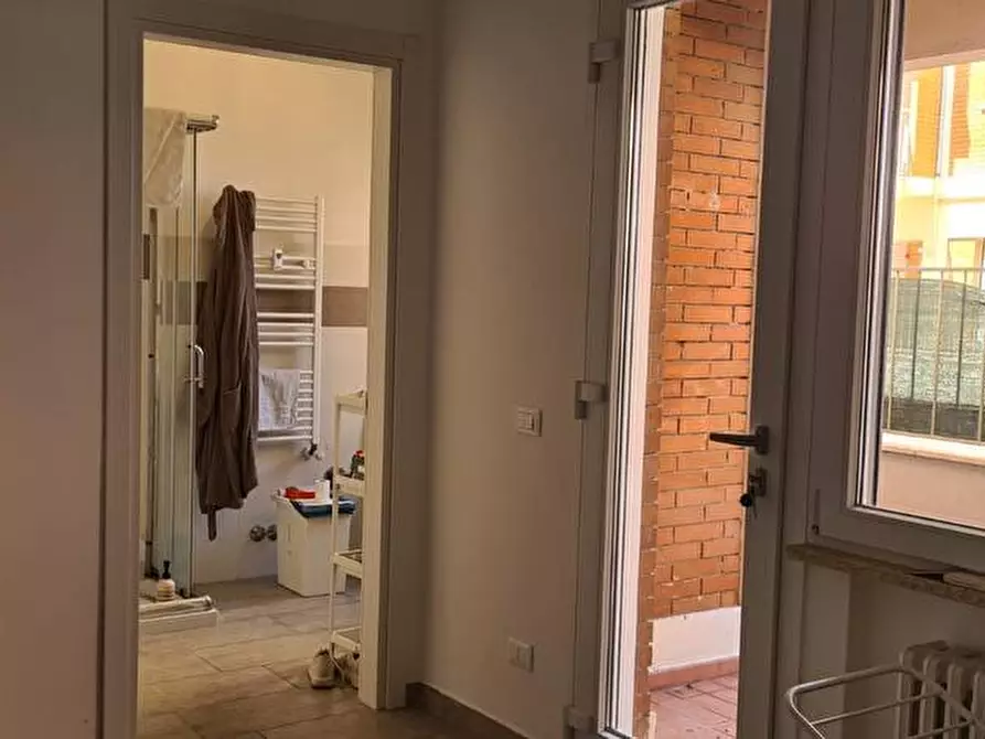 Immagine 7 di Camera in affitto  a Ancona