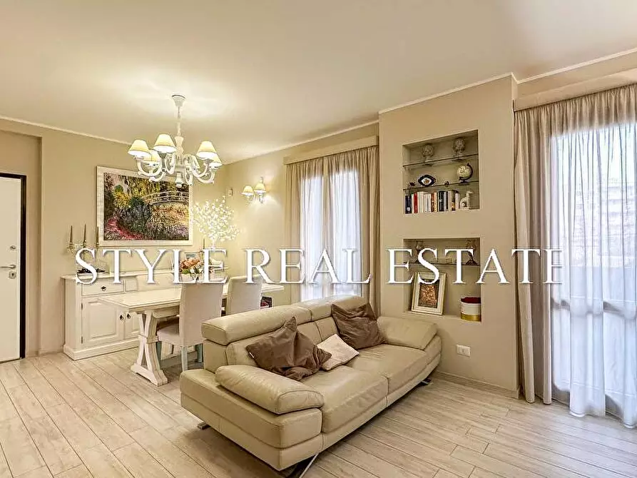 Immagine 9 di Appartamento in vendita  in Via Napoli 5 a Siracusa