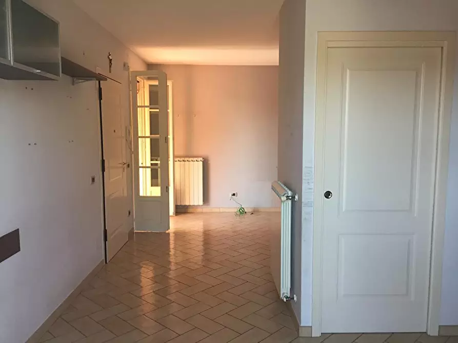 Immagine 14 di Villetta a schiera in affitto  in Via Villa Landi 501 a Lucca