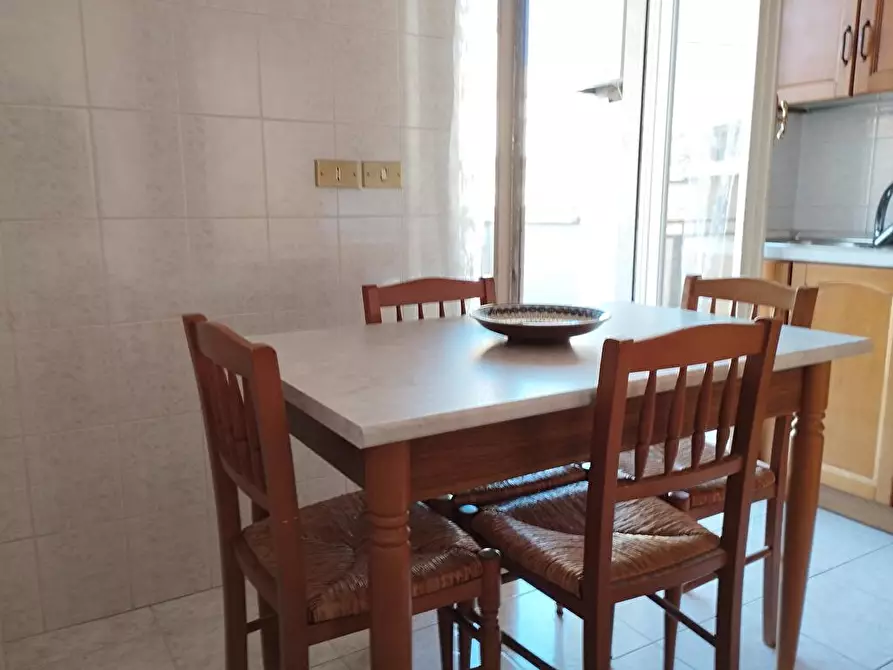 Immagine 11 di Stanza singola in affitto  in VIA VAL FAVARA 90 a Roma