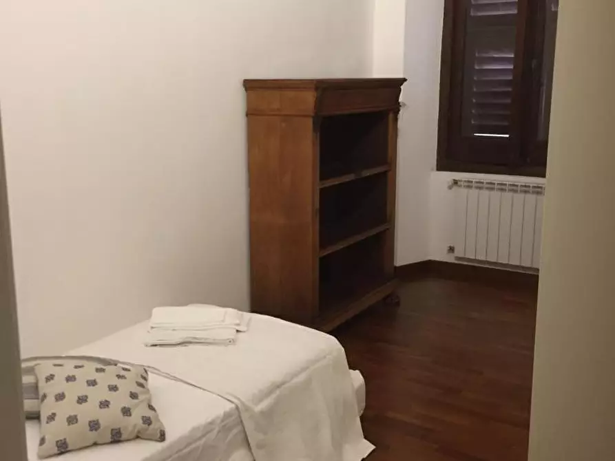 Immagine 11 di Appartamento in vendita  a Savona