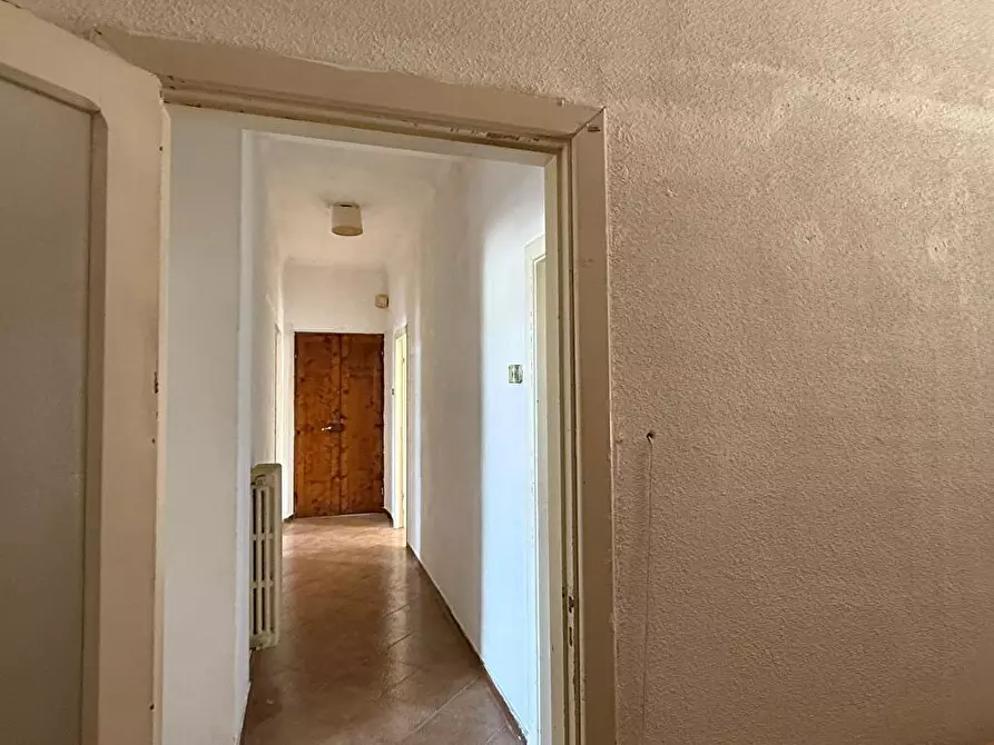 Immagine 5 di Appartamento in vendita  a Licciana Nardi