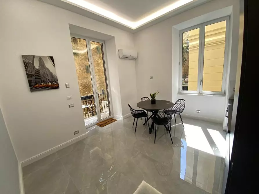 Immagine 3 di Casa vacanze in affitto  in via luigia san felice 5 a Napoli