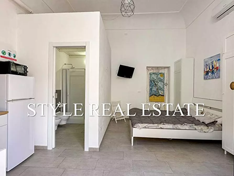 Immagine 7 di Appartamento in vendita  in Via Formide - a Siracusa