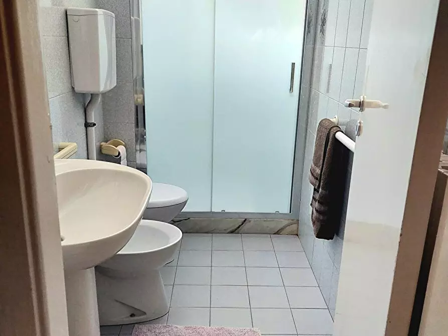 Immagine 3 di Appartamento in affitto  in Viale Gian Lorenzo Bernini  29 a Riccione