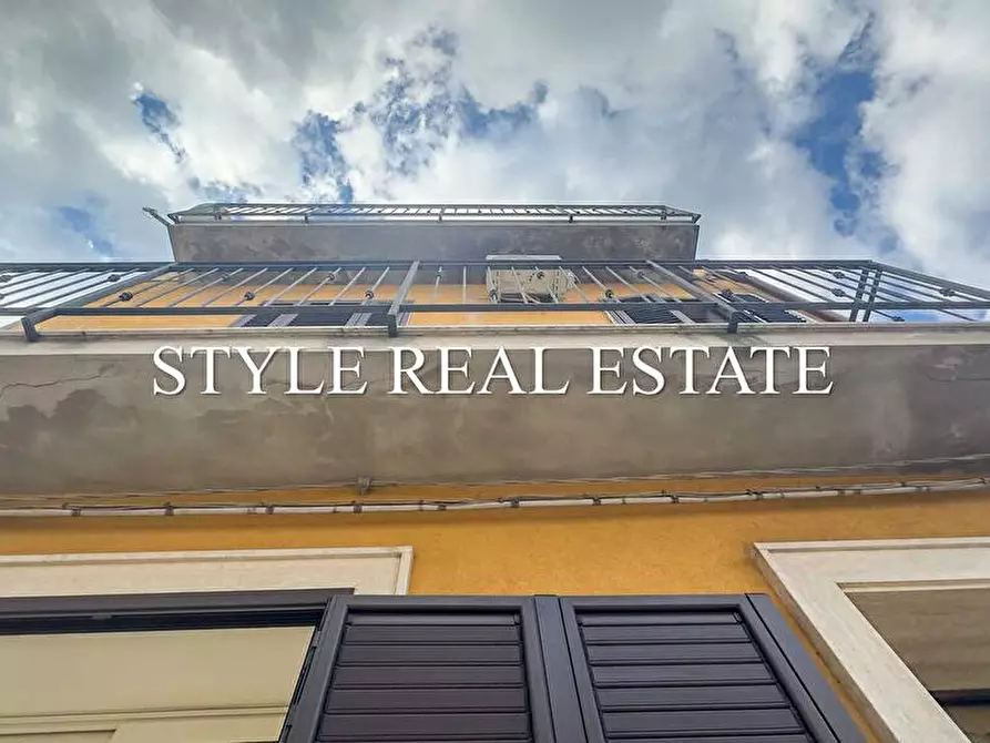 Immagine 30 di Casa indipendente in vendita  in Via Procida - a Canicattini Bagni