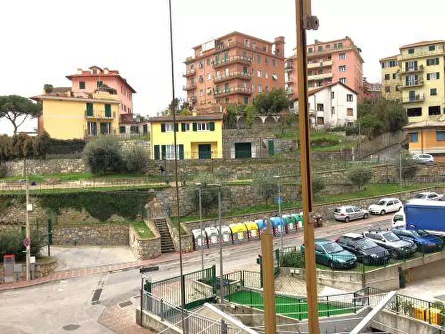 Immagine 1 di Appartamento in vendita  in VIA TORRE DEL MENEGOTTO 1 a Rapallo