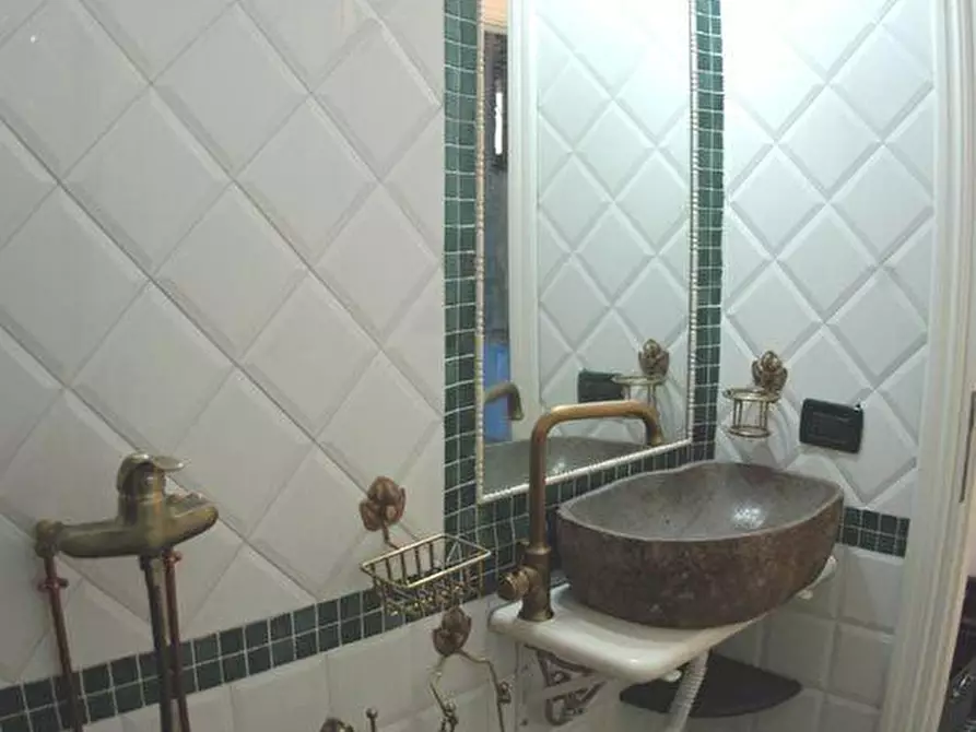 Immagine 8 di Locale commerciale in affitto  in VIA DELLA MOLETTA  15 a Roma